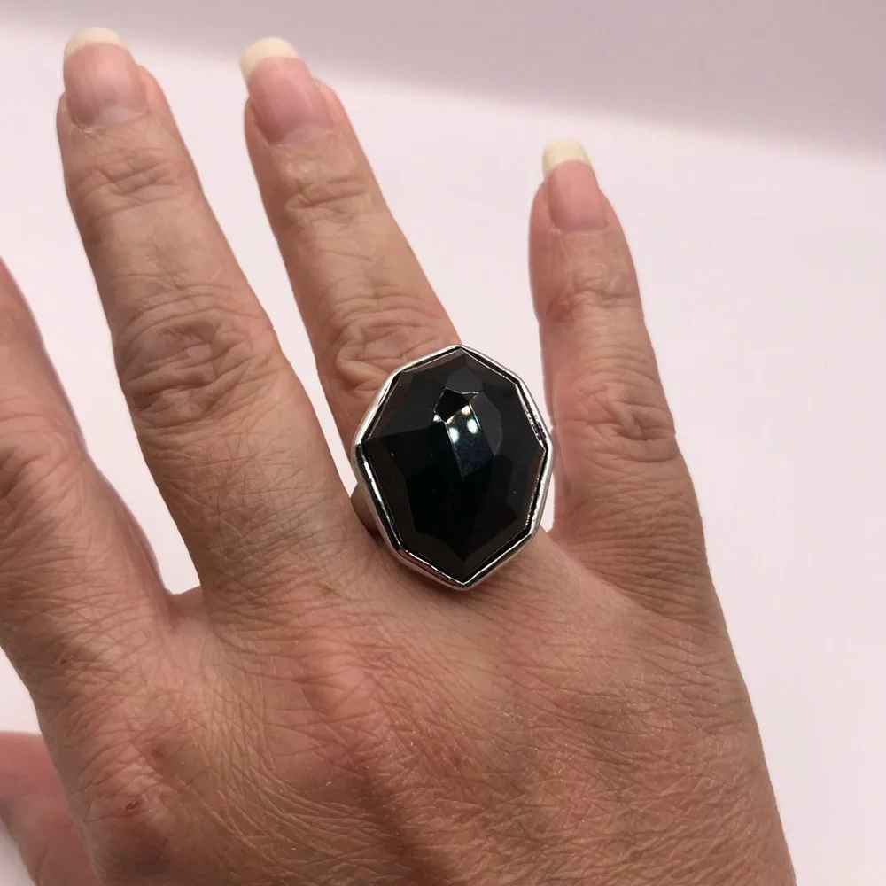 Stella & Dot Silver-Tone with Black Faceted Acrylic Gem Statement Ring - Picture 6 of 6